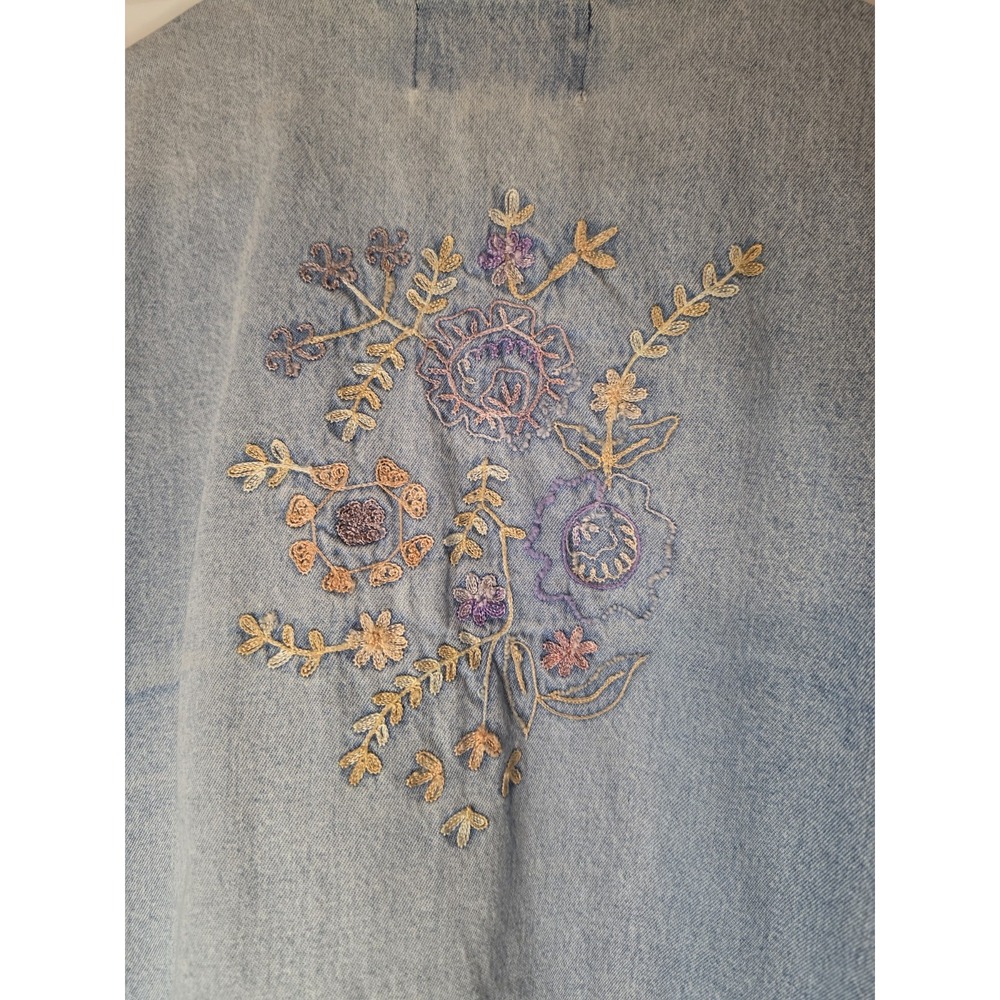 Vintage 90s Tantrums PXL Embroidered Floral Denim Jacket Boho Cottagecore